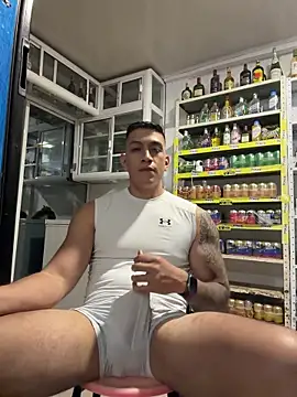 Chat XXX ao vivo de OliverWest04