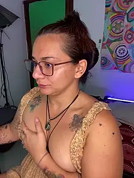 Amarantha_666 live XXX chat