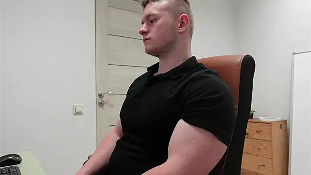 Richard_Dullas – Naživo XXX chat