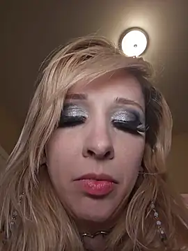 AmethystFoxx's Live XXX Chat
