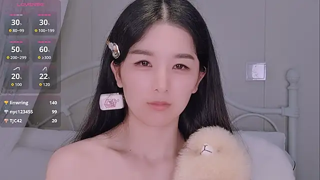 BingLin- Live XXX Chat