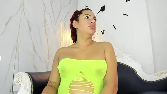 Czat XXX na żywo – ViolettaNaughty
