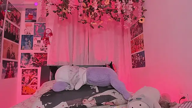MissCurvyTopn Live XXX chat