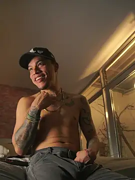 AlphaMasterXxx Live XXX Chat