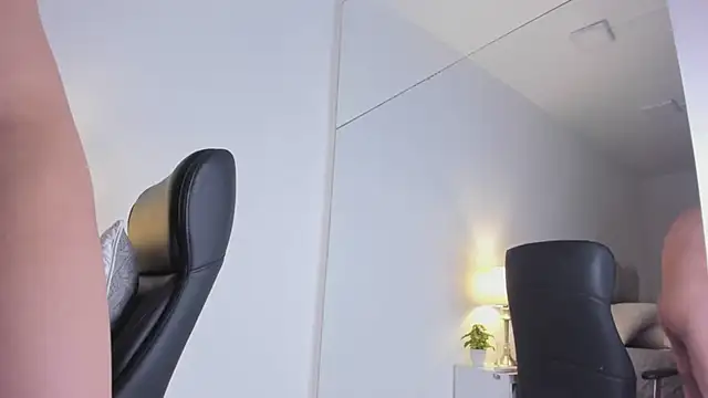 Živý XXX chat Chriss_Diamond