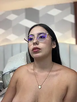 Julietasantos__ Chat XXX live