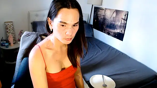 NinaDOM4CUM – Live XXX-chat