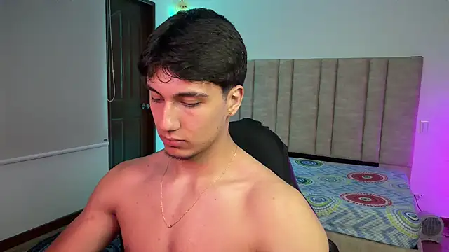 CHRIS_MORGAN1's Live XXX Chat