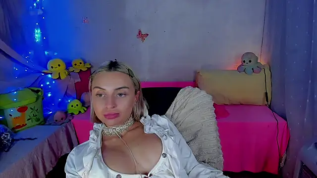 Chat XXX en directo de YourLizzyDoll