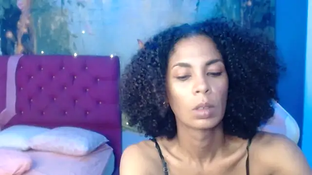 Chat XXX en directo de rosa_skinny