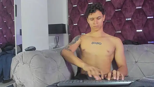 TonyBenedetti Live XXX-Chat
