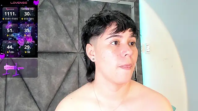 Chat XXX en directo de AbbySmiitth_
