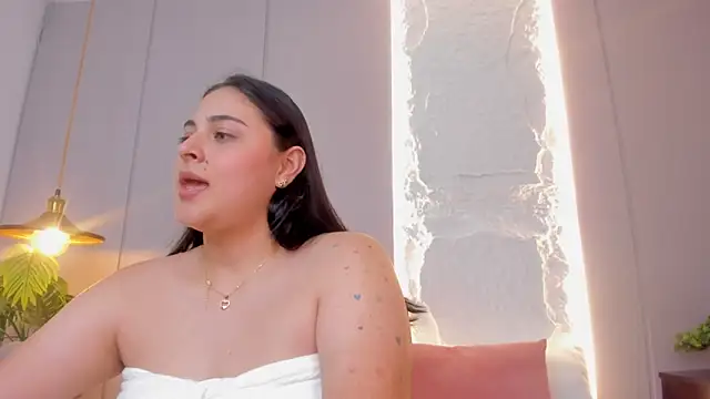 lena_jhons Chat XXX in diretta