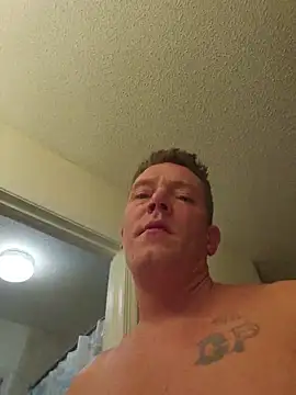 Bigtater1999's Live XXX Chat