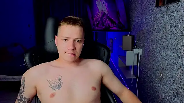 Karl_Night_ Adlı Modelin Canlı XXX Sohbeti
