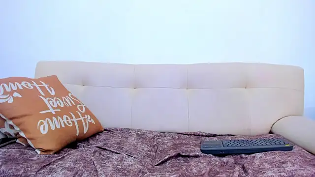 Živý XXX chat Caled_Saenz