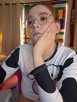 NaomiShimizu's Live XXX Chat