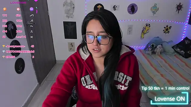 Chat XXX en directo de Cherry_blush_