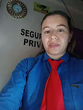 Chatroom XXX en direct de Hannah-colx