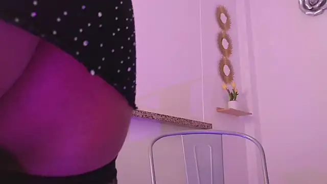 Živý XXX chat KeisySmith