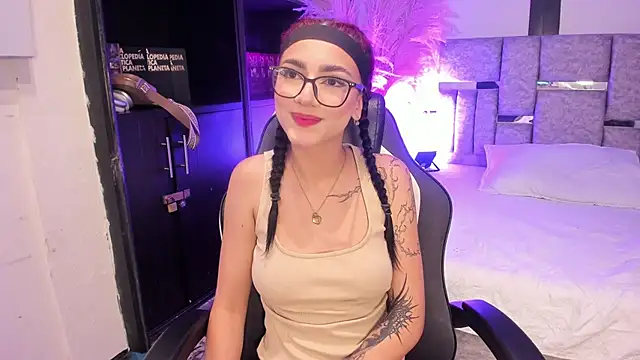 Nezukoo_1's Live XXX Chat