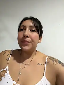 KittyObsession লাইভ XXX চ্যাট