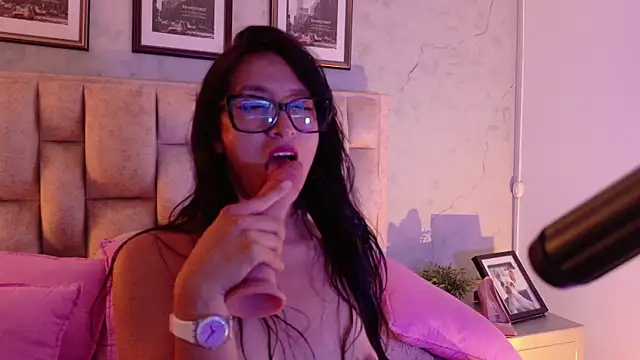 ZarayFeet Chat XXX in diretta
