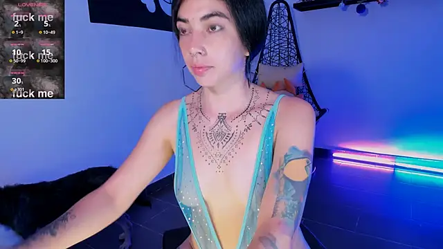 Chat XXX en directo de Nina-monroe