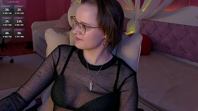 AgnesRay élő XXX-chatje