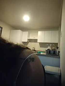 Fernandar2025's Live XXX Chat