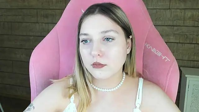 TinnaBurton – Live XXX-chat
