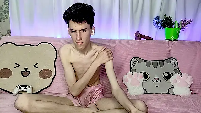 دردشة GoodBoyLuca الجنسية المباشرة