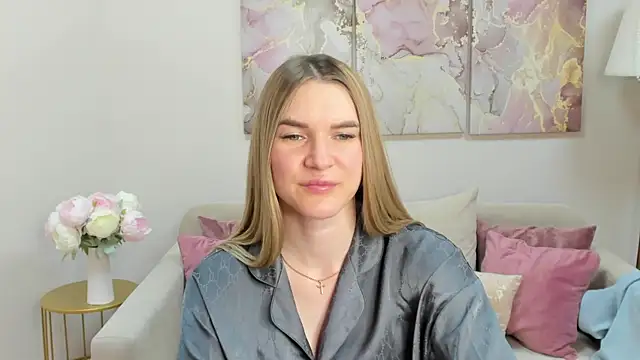 RoxyReignn's Live XXX Chat