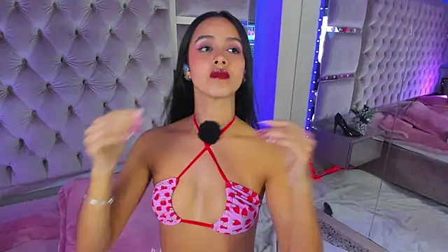 Chat +18 de Harii_02 ao vivo