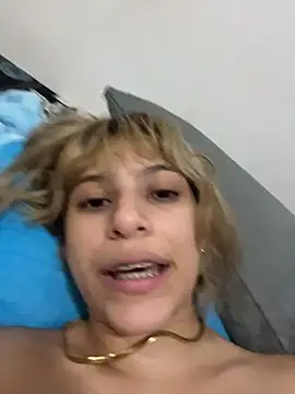 Chat XXX en directo de VelvetPassion