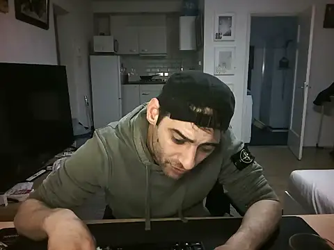 mihaimichael live XXX chat