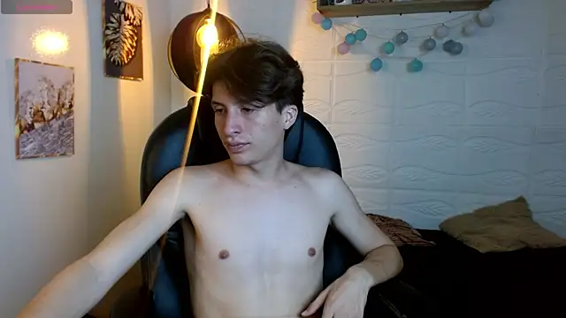 Онлайн чат XXX Marcoviolet