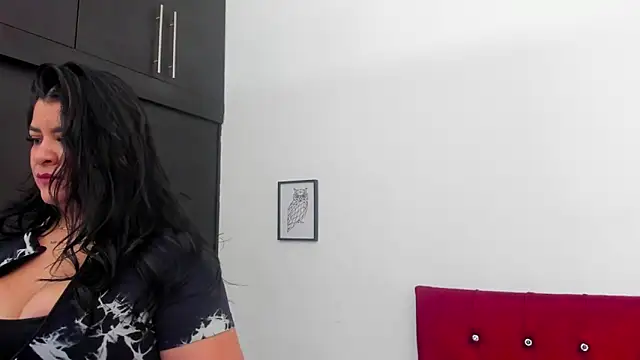 Katty_West Adlı Modelin Canlı XXX Sohbeti