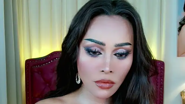 DreamLADYBOY XXX чат на живо