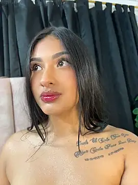 SabrinaX_X 라이브 XXX 채팅