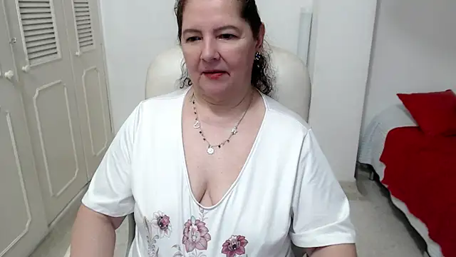 Chatroom XXX en direct de leonela_69