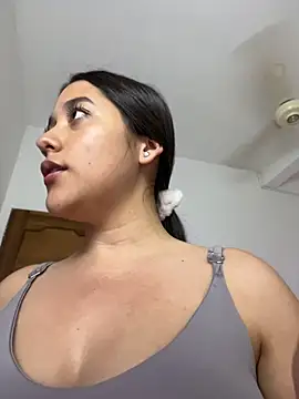 Nhefertary লাইভ XXX চ্যাট