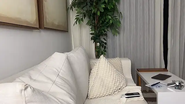 ViviGoddess live XXX chat