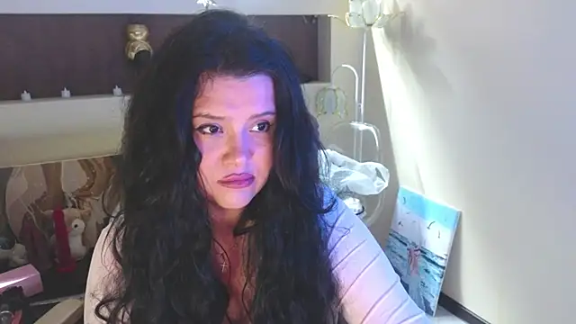 Malika_uAngel Adlı Modelin Canlı XXX Sohbeti