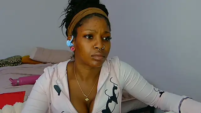 mochakaia's Live XXX Chat