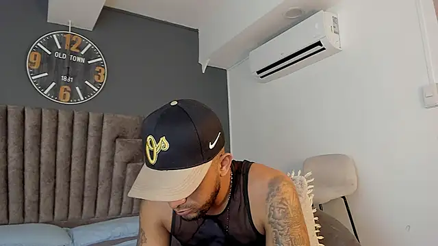 Robin_Rief Chat XXX live