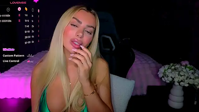 Онлайн чат XXX Ayla__Demir