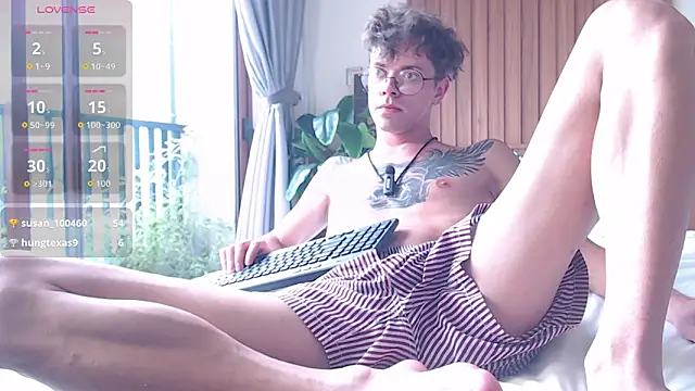 Онлайн чат XXX William_Henry_