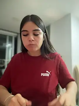 CamilaSofiia's Live XXX Chat