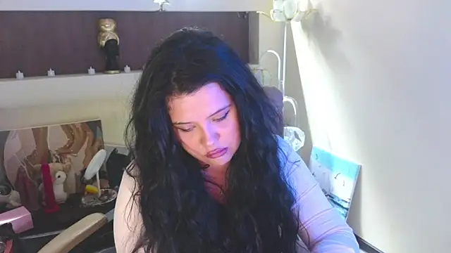 Malika_uAngel Adlı Modelin Canlı XXX Sohbeti
